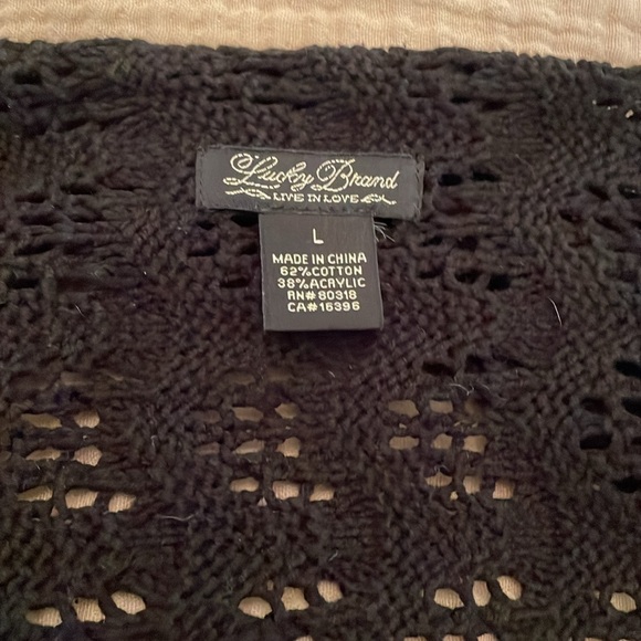 🍀 Vintage Lucky Brand cotton crochet cardigan w/shark bite hem & shawl collar - Picture 5 of 8